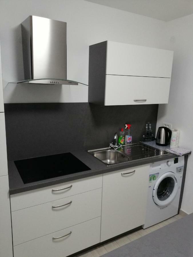 Studio Apartment Mila Pula Buitenkant foto