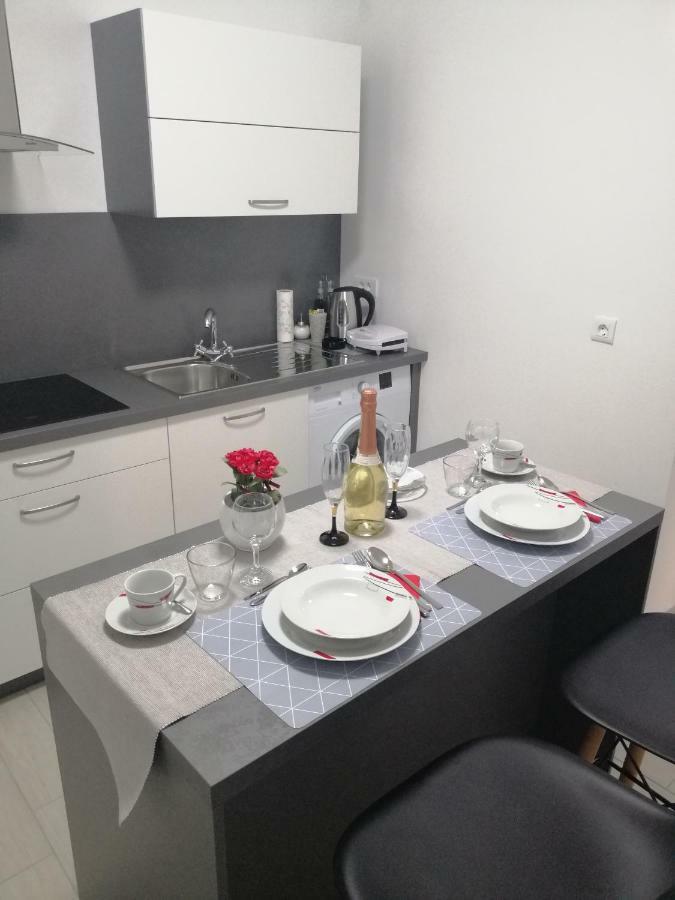 Studio Apartment Mila Pula Buitenkant foto